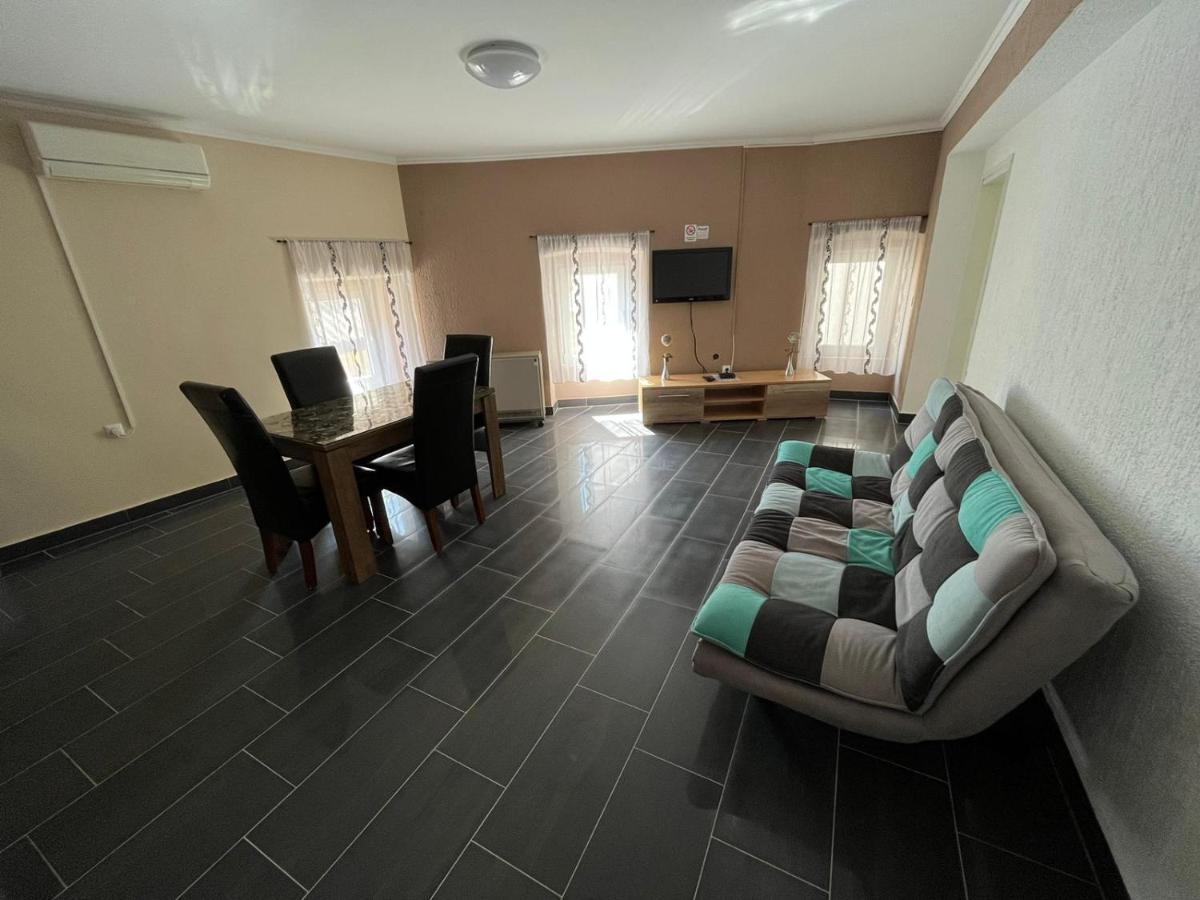 Old Town Apartment מדולין מראה חיצוני תמונה
