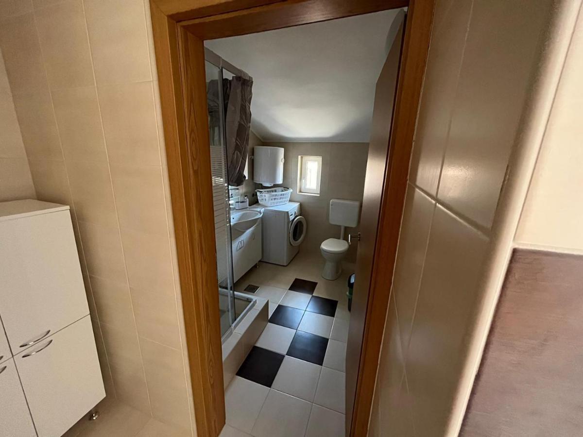 Old Town Apartment מדולין מראה חיצוני תמונה